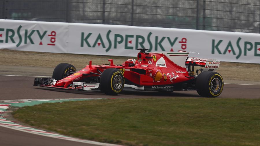  Ferrari SF70H (668) 2017 года  (фото 15 из 33)